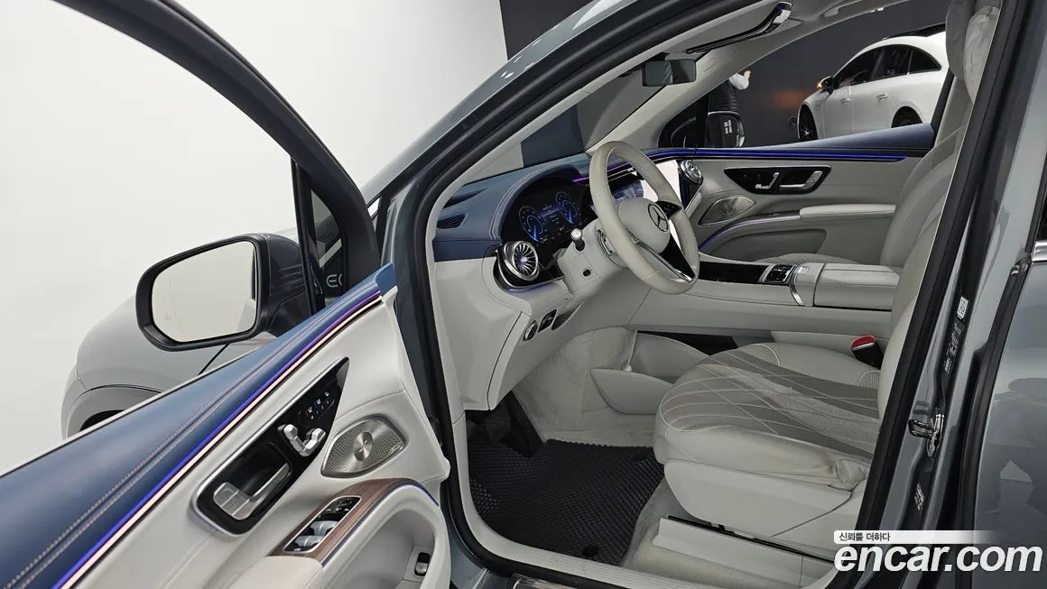 Mercedes-Benz EQS — фото 10