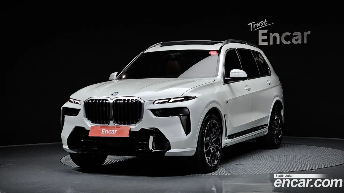 BMW X7 — фото 1