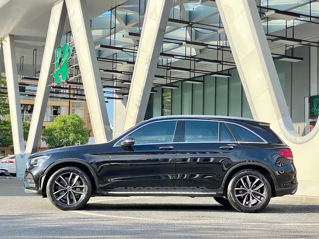 Mercedes-Benz GLC — фото 2