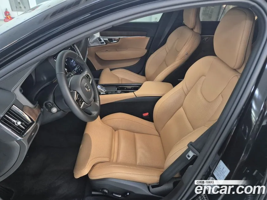 Volvo S90 — фото 10