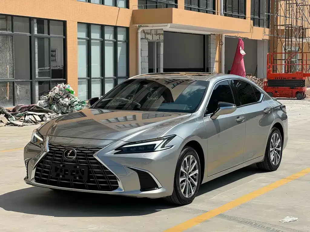 Lexus ES — фото 3