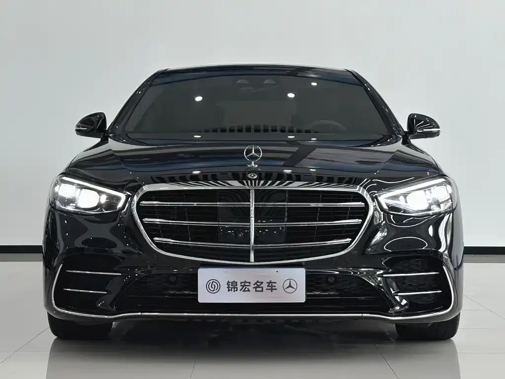 Mercedes-Benz S-Class — фото 1