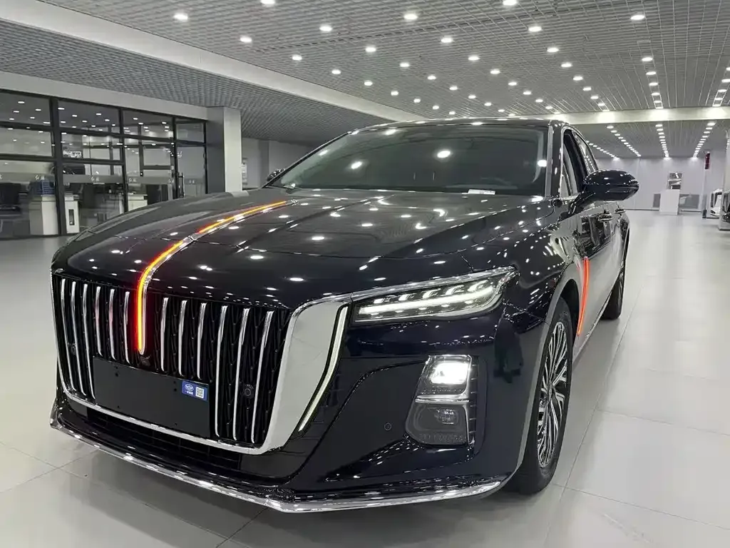 Hongqi H5 — фото 1