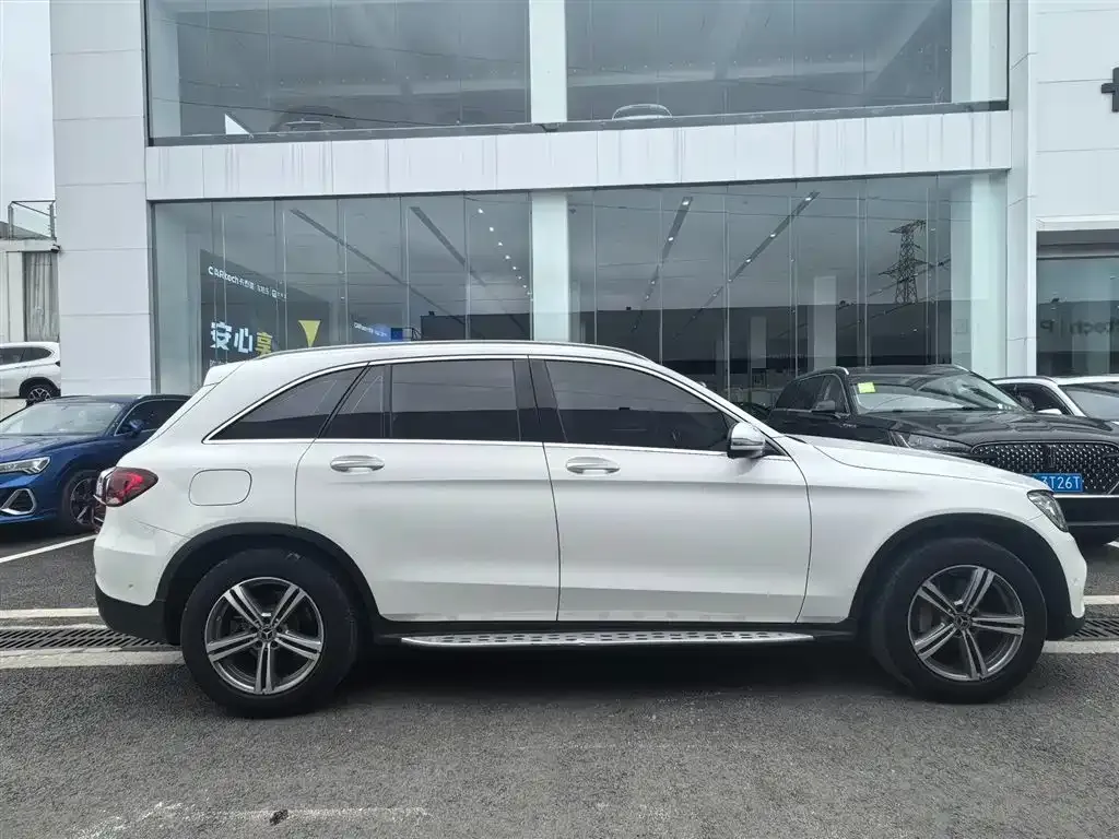 Mercedes-Benz GLC — фото 9