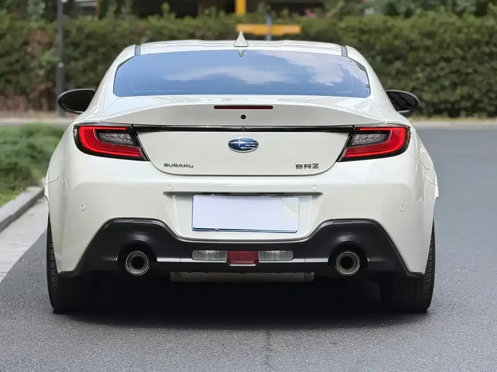 Subaru BRZ — фото 10