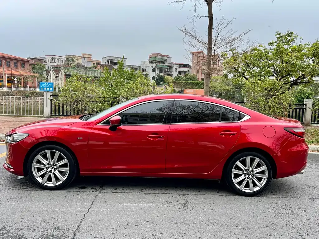 Mazda Atenza — фото 10