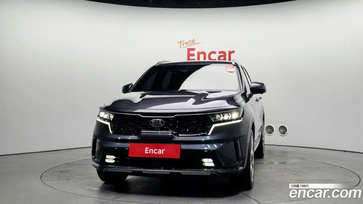 Kia Sorento — фото 3