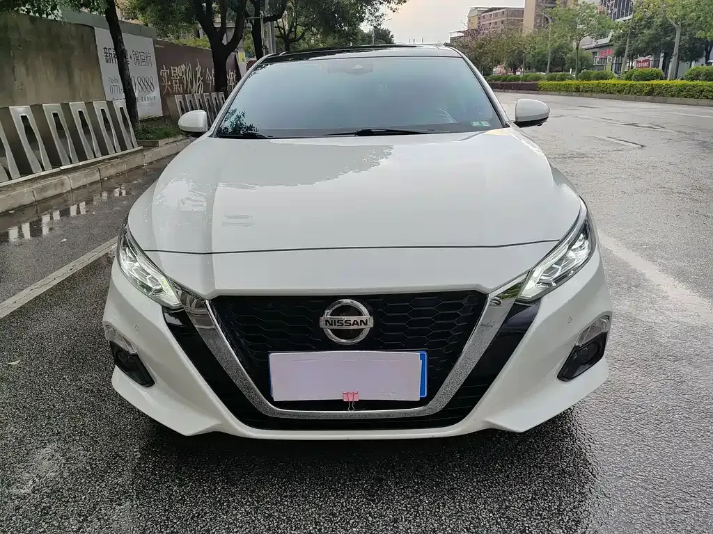 Nissan Teana — фото 2