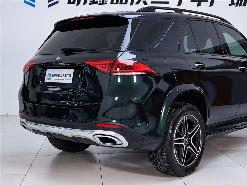 Mercedes-Benz GLE — фото 8