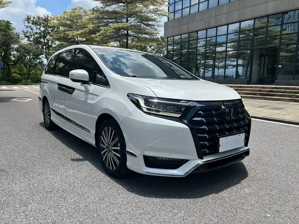 Honda Elysion — фото 2