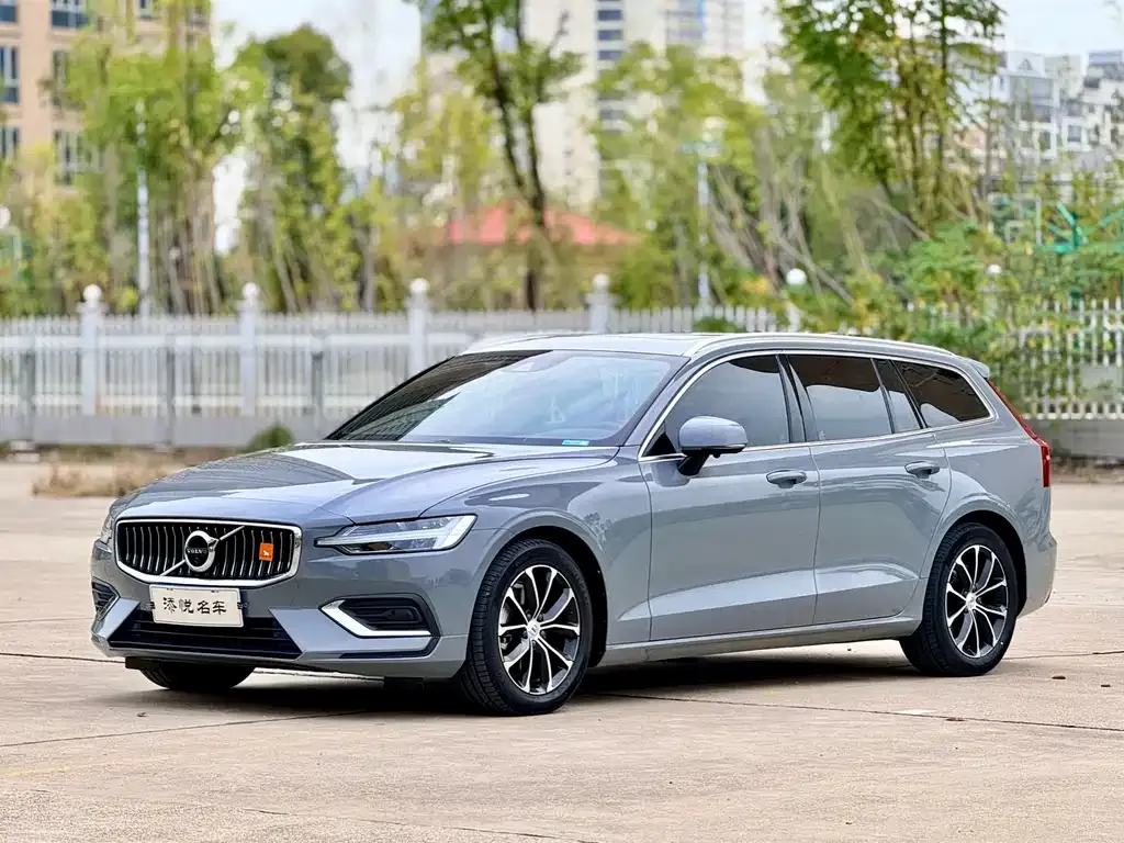 Volvo V60 — фото 3