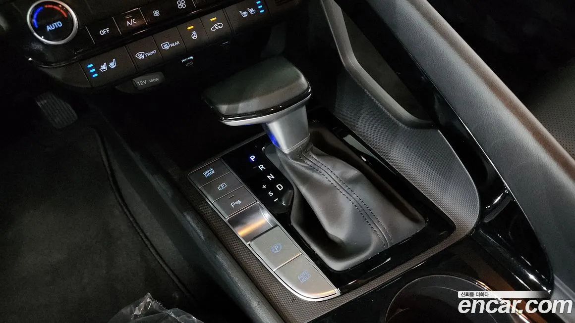 Hyundai AVANTE — фото 9