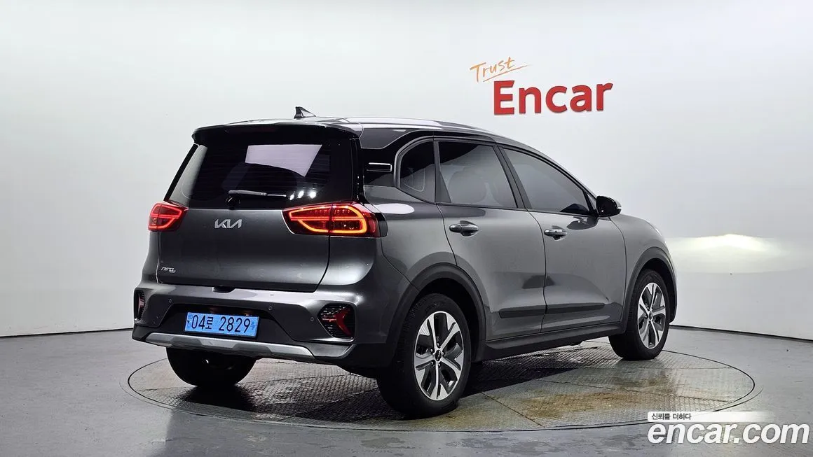 Kia Niro — фото 2
