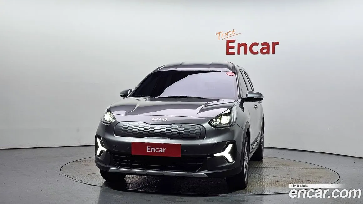 Kia Niro — фото 3