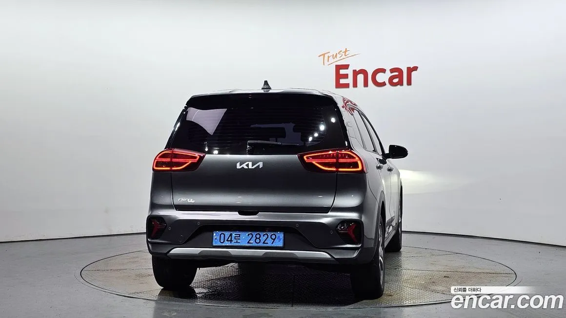 Kia Niro — фото 4