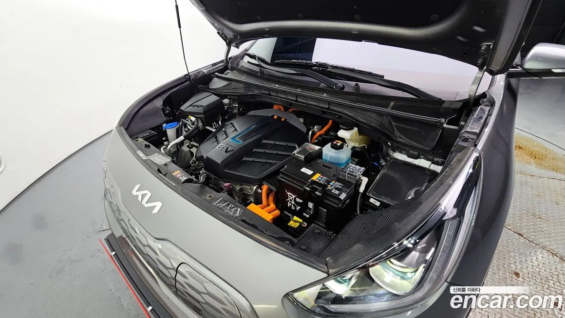 Kia Niro — фото 6