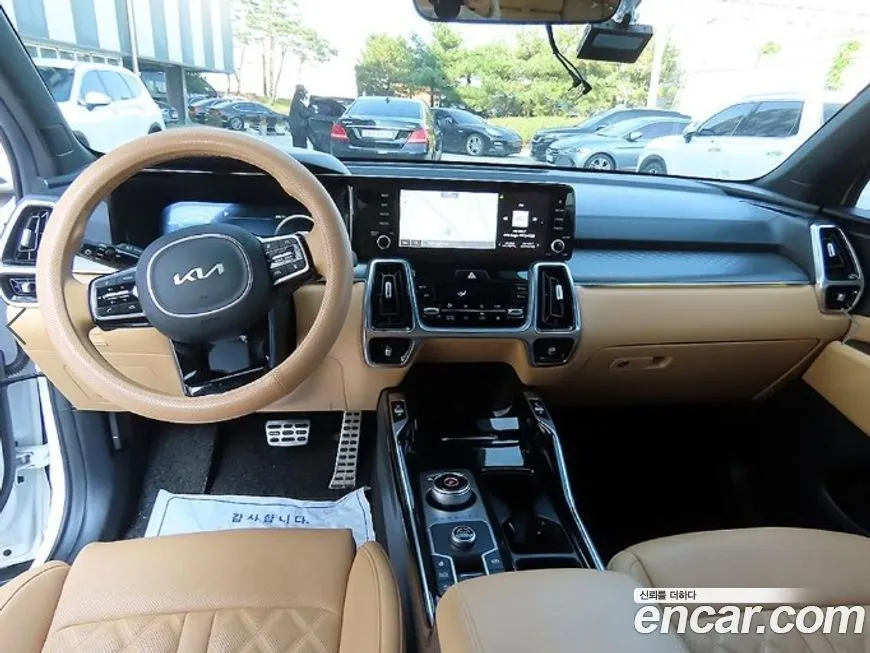 Kia Sorento — фото 7