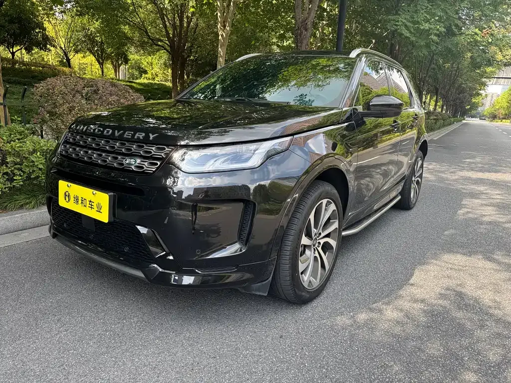 Land Rover Discovery Sport — фото 1