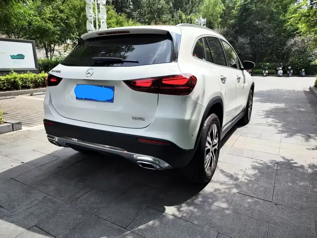 Mercedes-Benz GLA — фото 9
