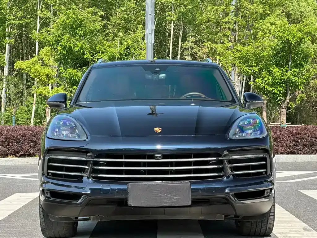 Porsche Cayenne — фото 2