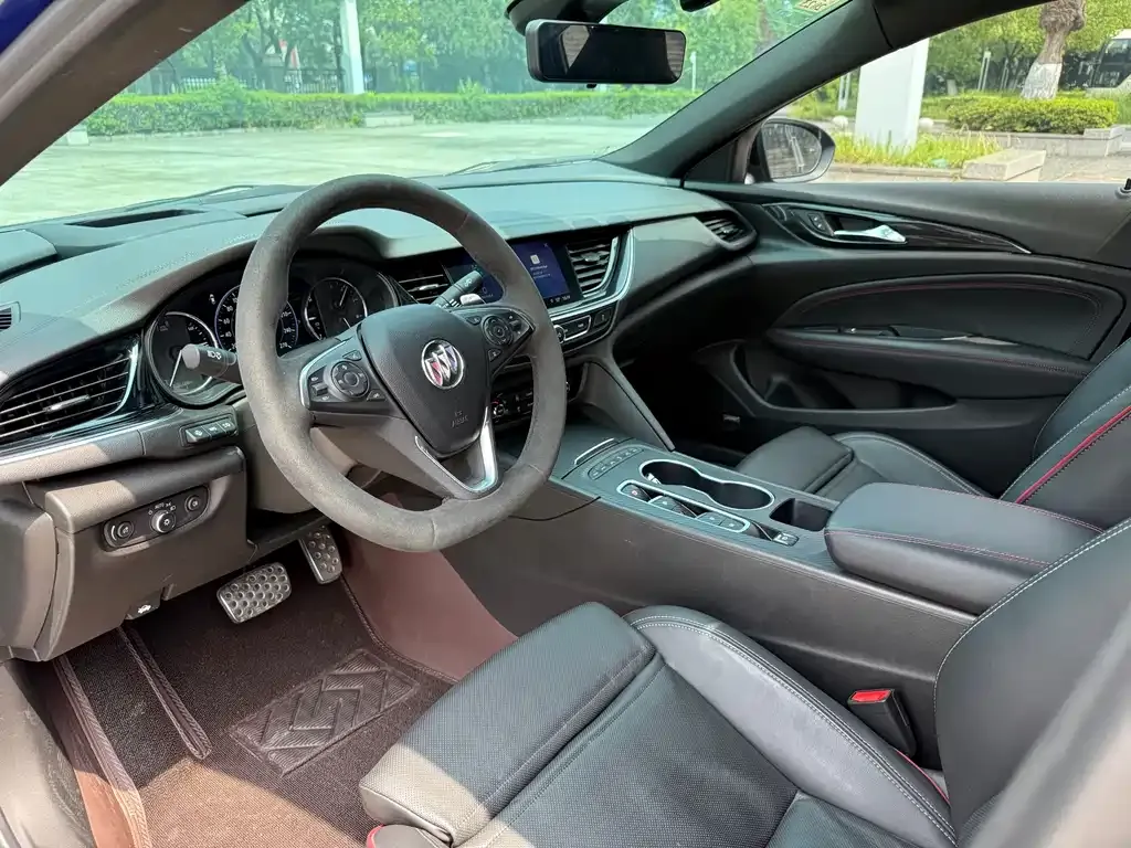 Buick Regal — фото 5