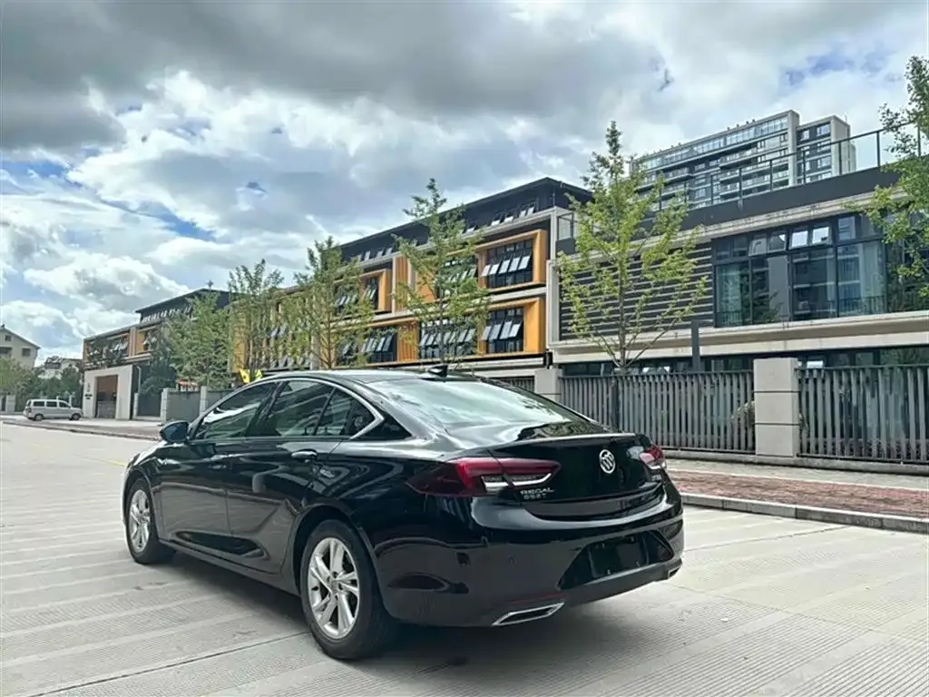 Buick Regal — фото 8
