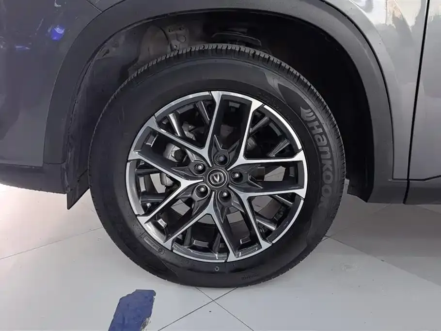 Changan CS75 PLUS — фото 6
