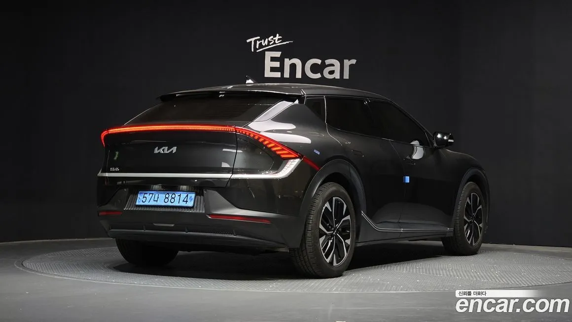 Kia EV6 — фото 2