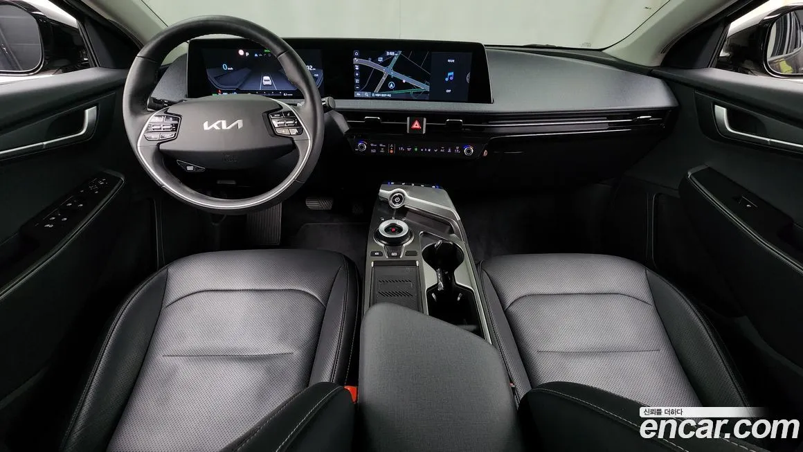 Kia EV6 — фото 7