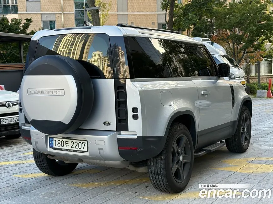 Land Rover Defender — фото 5