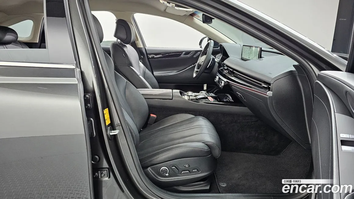Genesis G80 — фото 10