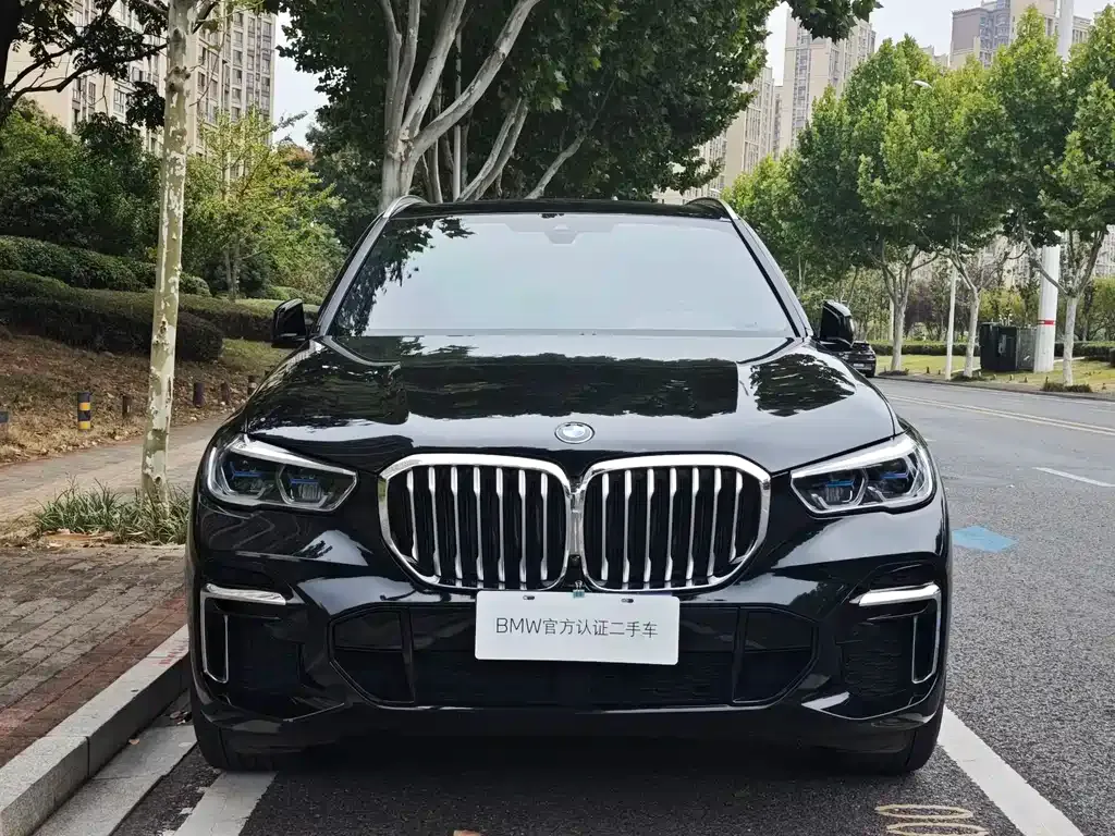 BMW X5 — фото 2