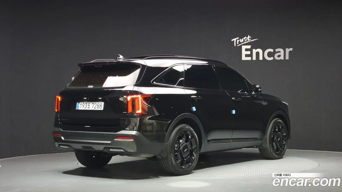Kia Sorento — фото 2