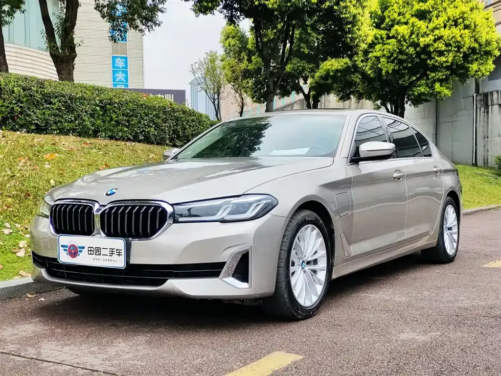 BMW 5 Series New Energy — фото 1