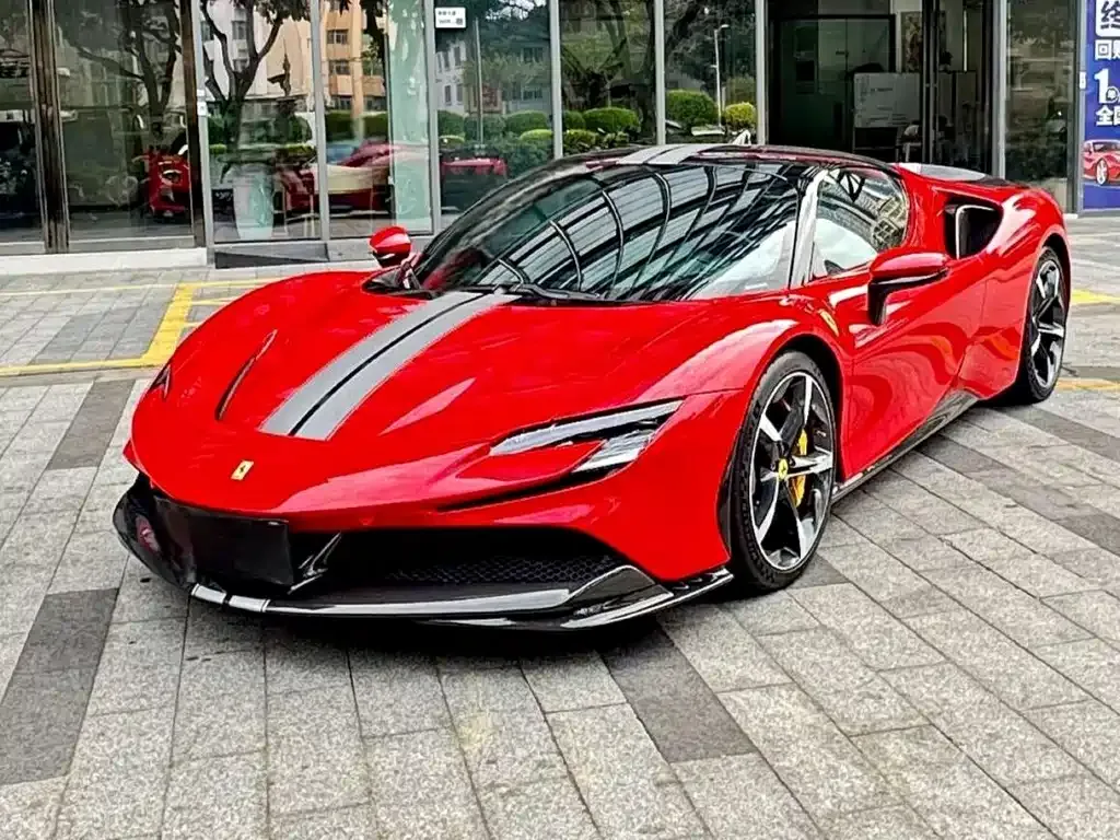 Ferrari SF90 — фото 1