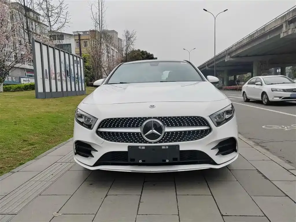 Mercedes-Benz A-Class — фото 4