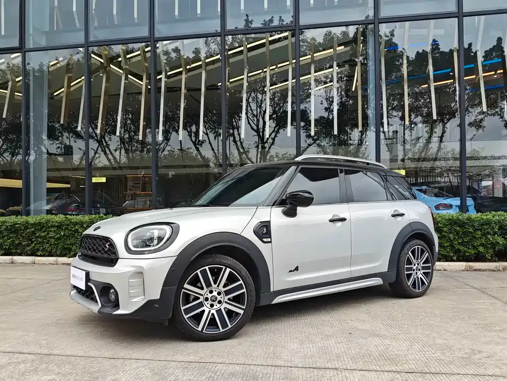MINI Countryman — фото 1