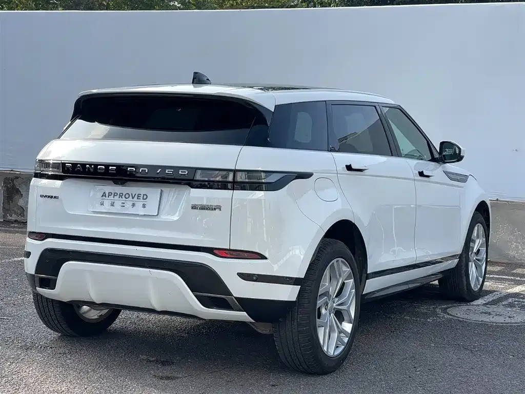 Land Rover Evoque — фото 8