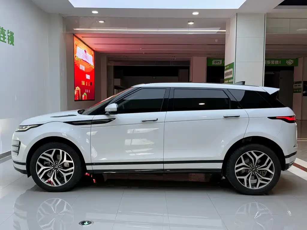 Land Rover Evoque — фото 7