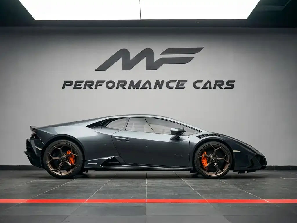Lamborghini Huracan — фото 3