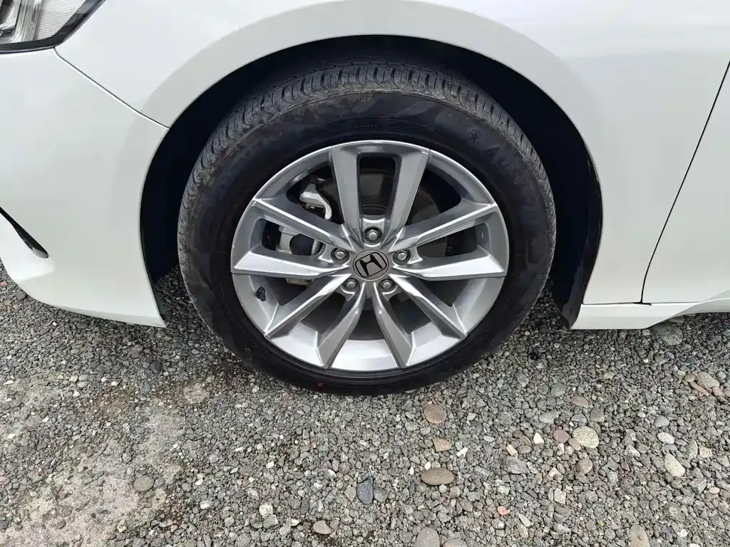 Honda Accord — фото 5