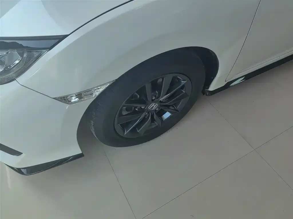 Honda Civic — фото 5