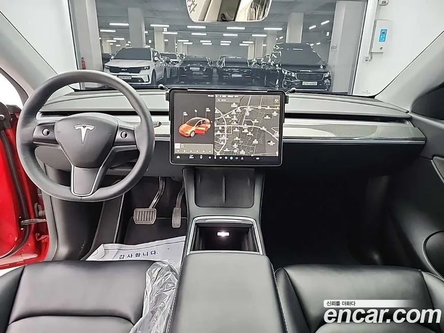 Tesla Model Y — фото 7