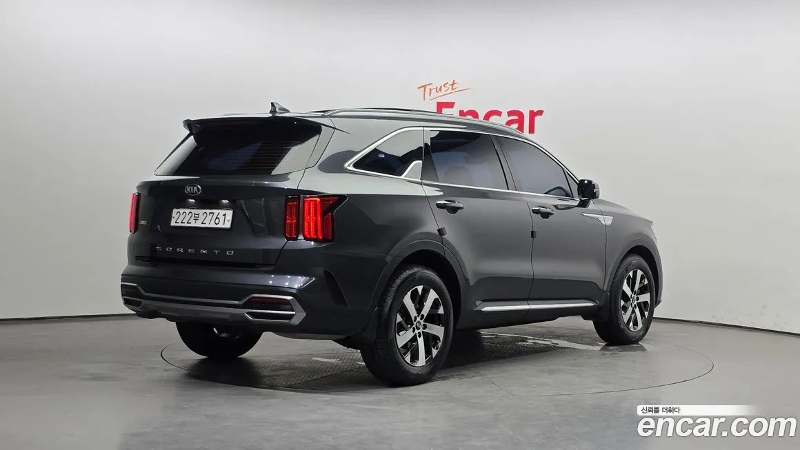 Kia Sorento — фото 2