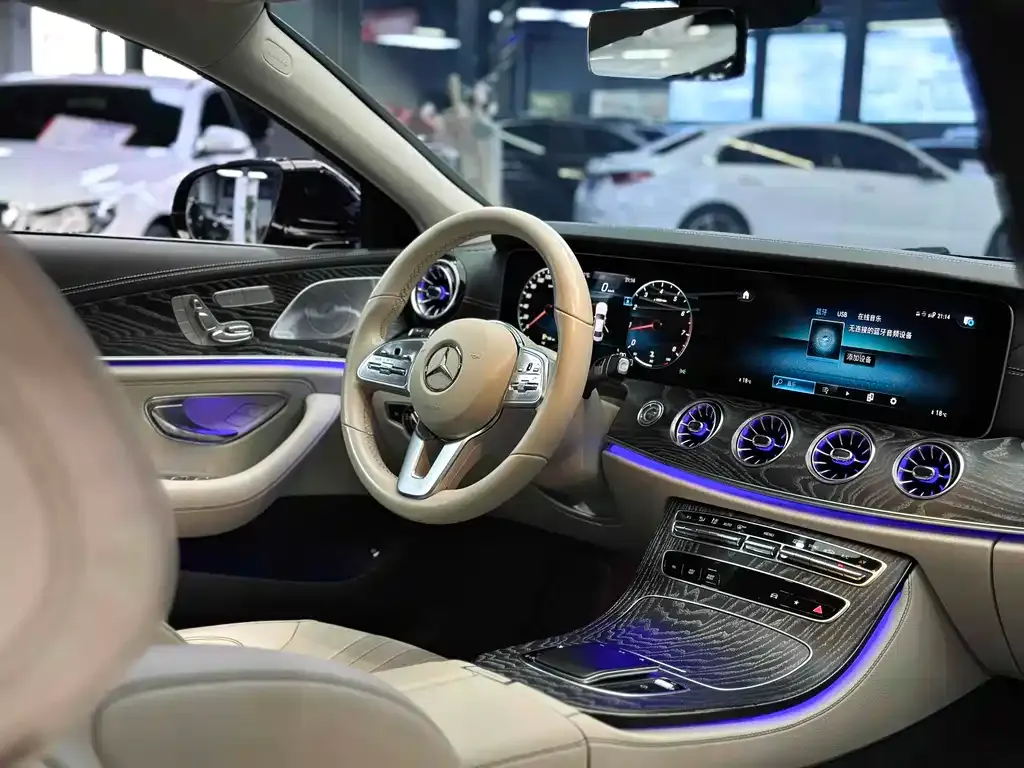 Mercedes-Benz CLS — фото 4