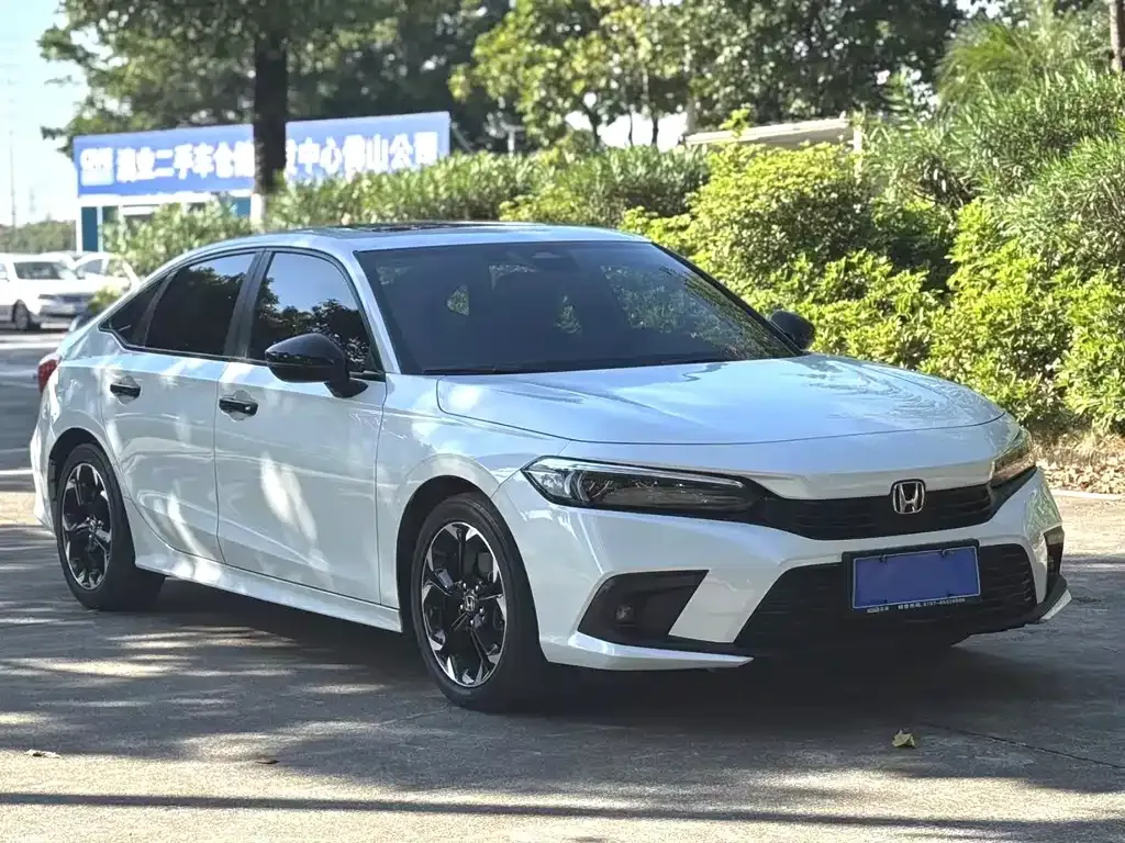 Honda Civic — фото 3
