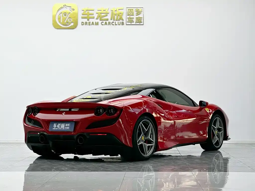 Ferrari F8 — фото 4