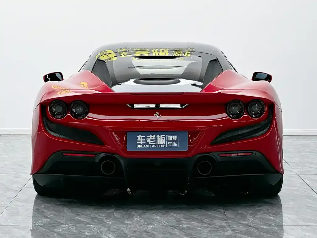 Ferrari F8 — фото 5