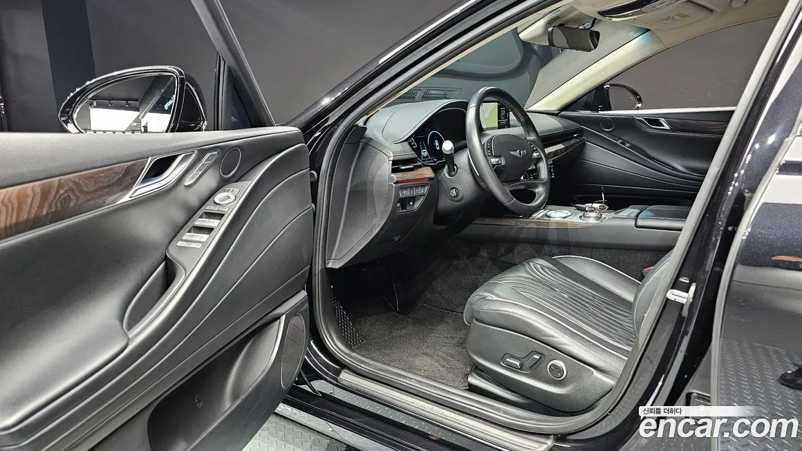 Genesis G80 — фото 10