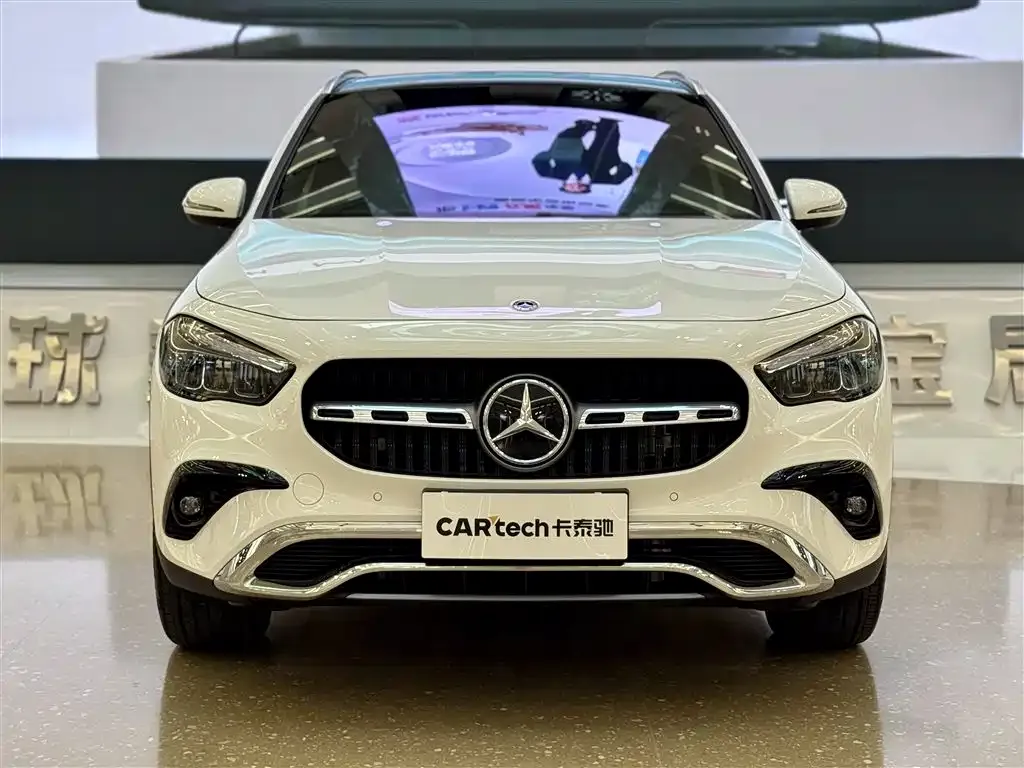 Mercedes-Benz GLA — фото 3